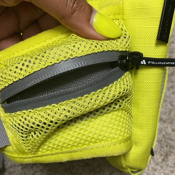 Stella McCartney Fanny pack! - Picture 5 of 13